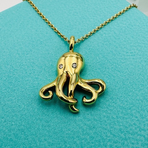 Tiffany & Co. Jewelry - RARE Tiffany & Co. 18K Yellow Gold Diamond Octopus Charm Necklace 18” Packaging